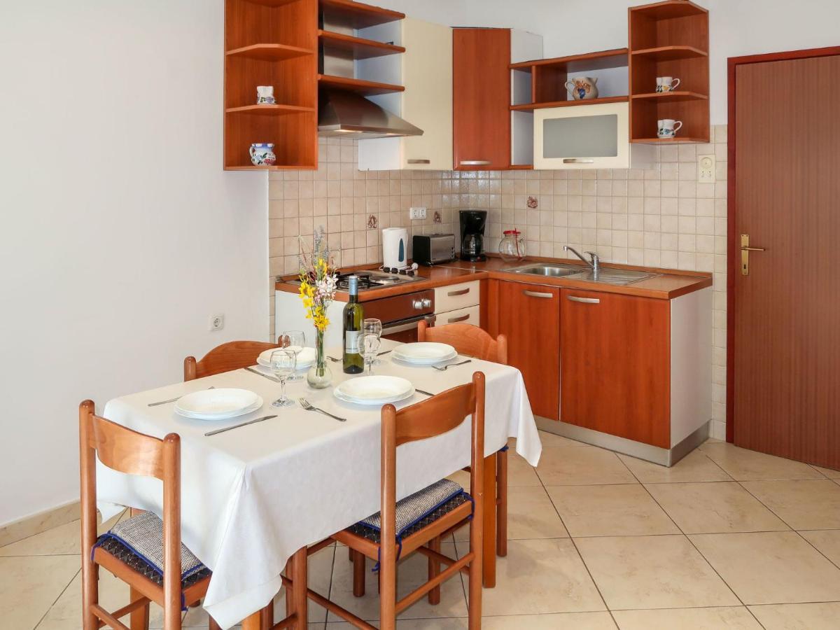 Apartment Lidija - RAC155 Rabac Buitenkant foto